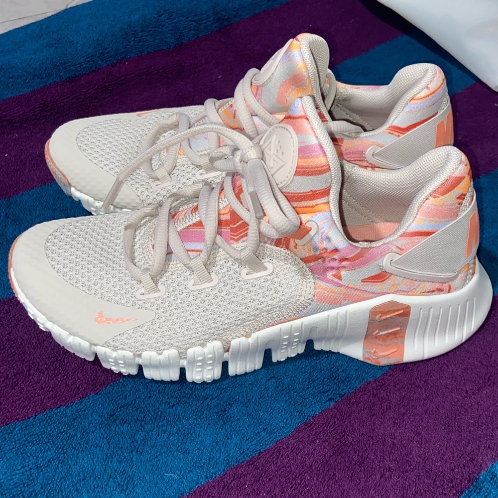 Nike sneakers Pocket Knife DM